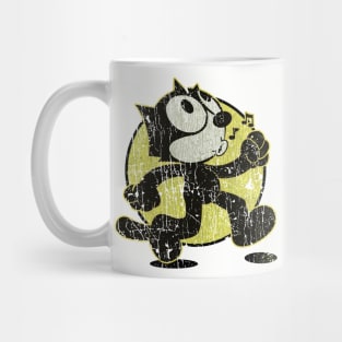 CAT KEEP WALKING VINTAGE Mug